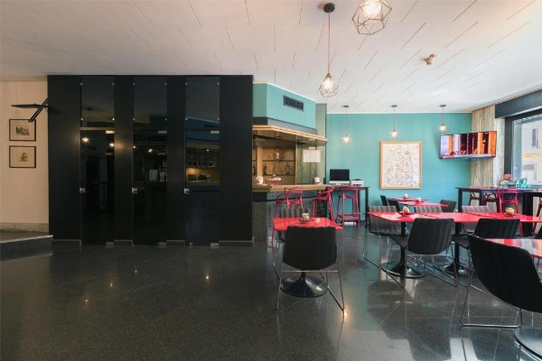 Executive Business Hotel image 19